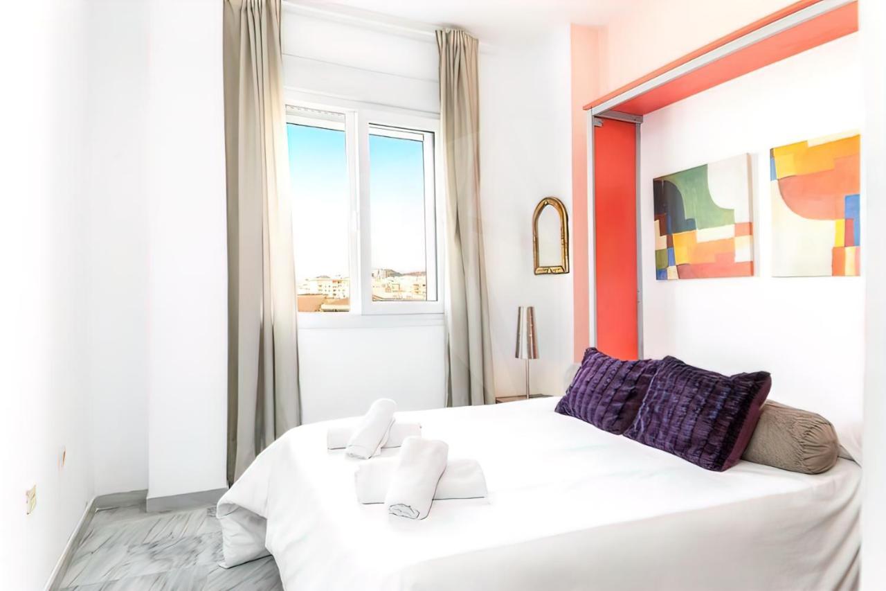 Lovely Suite With River Views And Parking Malaga Ngoại thất bức ảnh